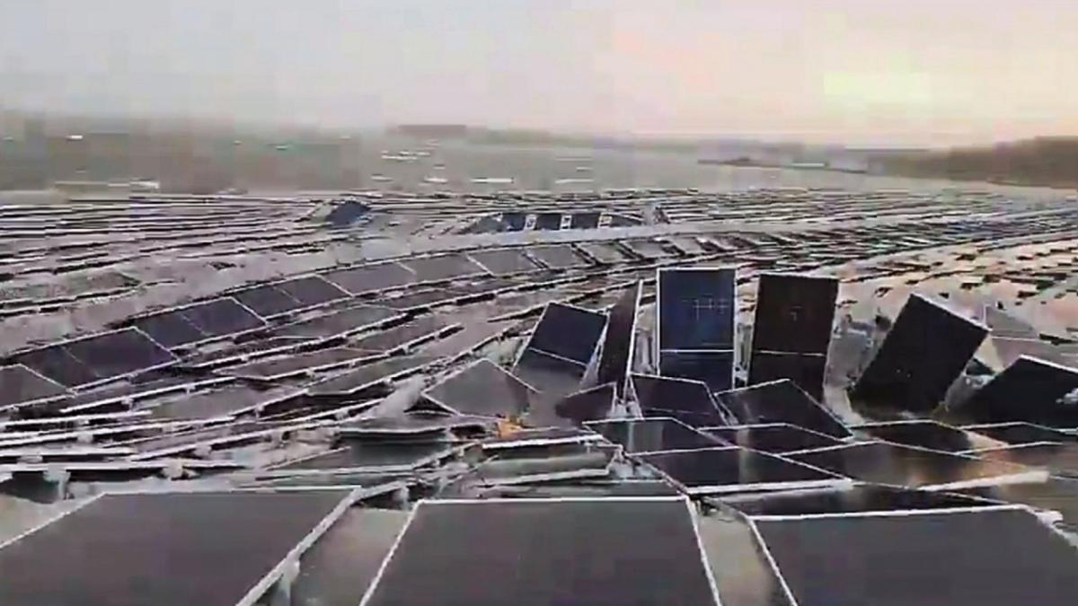 Mother Nature destroys floating solar farm in India | Principia ...